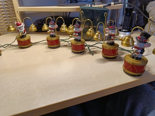 Santas marching band mice - santas,