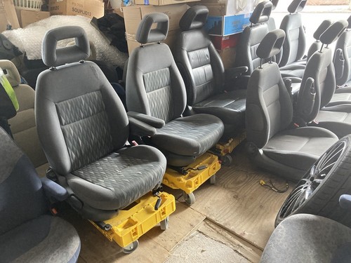 Swivel seats captain - swivel,