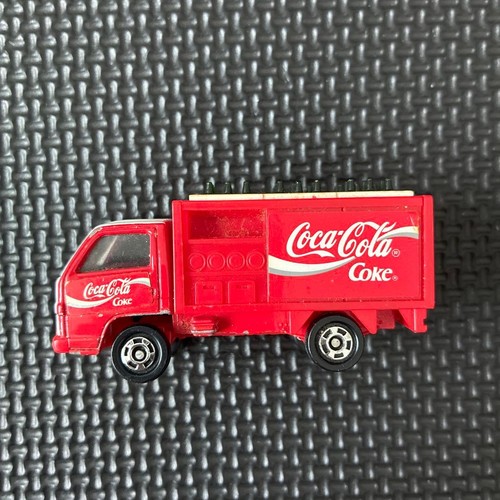 Tomica isuzu elf coca cola - tomica,