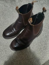 R.M. Williams Comfort