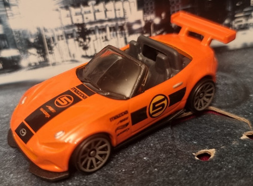 Hot wheels 2024 069 250 - hot, mazda