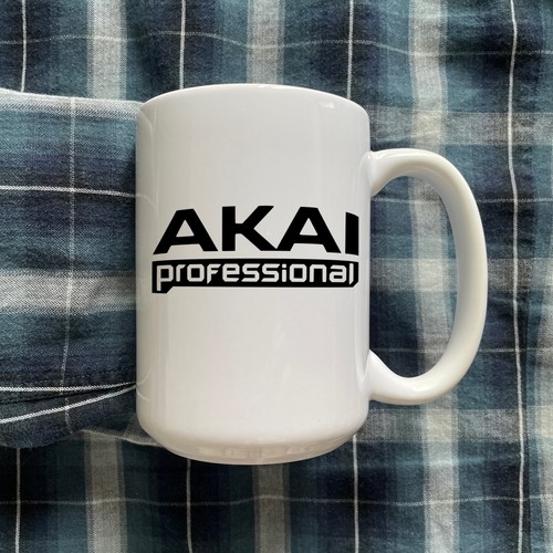 Retro akai professional 2000s - retro,