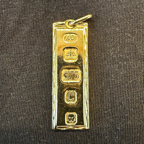 9ct yellow gold ingot pendant - gold,