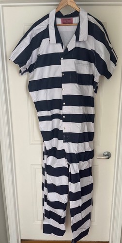 Blue and white - blue, jail