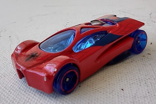 2014 hot wheels - hot, loop