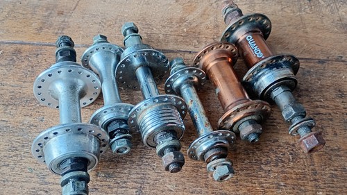 Various hubs maiilard - various,