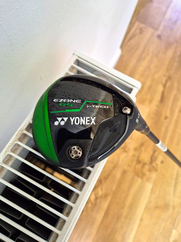 Yonex ezone tech - ezone, i-tech