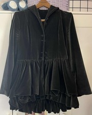 Velvet Reproduction Ladies