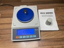 BENCH WEIGHING BALANCE
