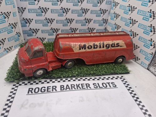 Corgi bedford tractor unit - tractor,