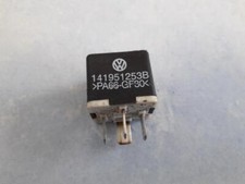 Volkswagen Passat 1992 Relay