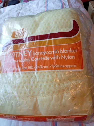 Vintage blanket throw yellow - blanket,
