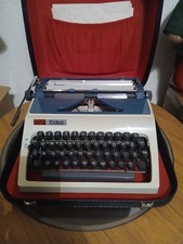 Daro Erika 42 Typewriter w/