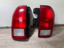 2005 SUZUKI GRAND VITARA PASSENGER & DRIVER SIDE REAR TAIL LIGHTS PAIR