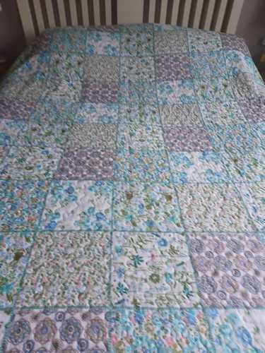 Reversable patchwork quilt - reversable,