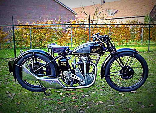 Photo velocette kss 1933 01 - kss,
