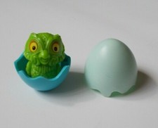RARE Vintage Kinder Surprise Egg Toy Green Owl Hatchling Hatching Egg Shell 1994