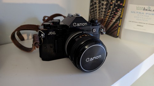 Canon slr 35mm - a1, camera