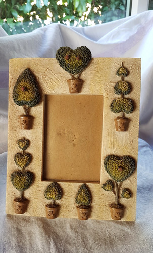 Topiary themed picture frame - topiary,