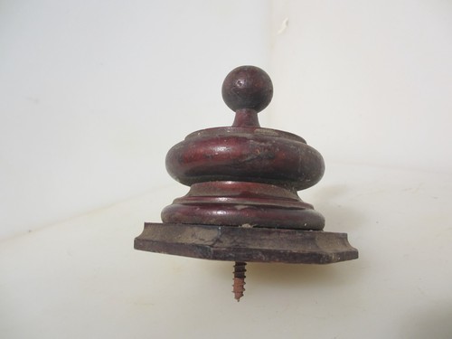 Victorian turned wooden - turned, finial