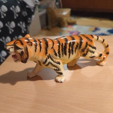 Vintage 1950s Hand Painted stalking Tiger Figurine 