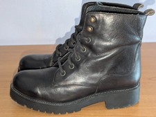 Red Or Dead Alexios Soft