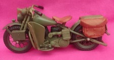 Khaki Army colour Harley Davidson 1/ 18 scale motor cycle. Maisto. FREE POST