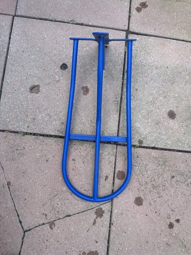 Wall mounted saddle - rack, with