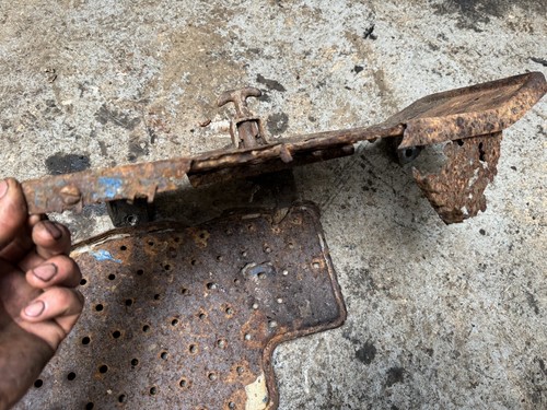 Ford 3000 pre force - 3000,