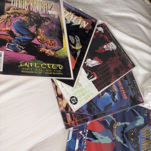 Batman comics bundle 90s - -,