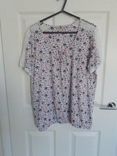 Ladies TU White Flower Top