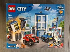 LEGO CITY: Police Station