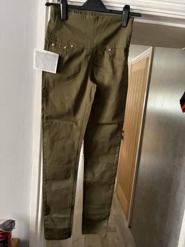 Brand new size brown - new, 6