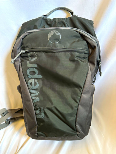 Lowepro photo hatchback - photo, 22l