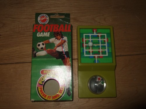 Pocket popomatic football game - pocket,