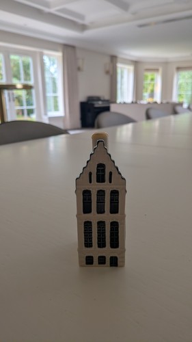Number klm bols house - 52,