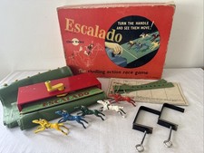 Vintage Chad Valley Escalado