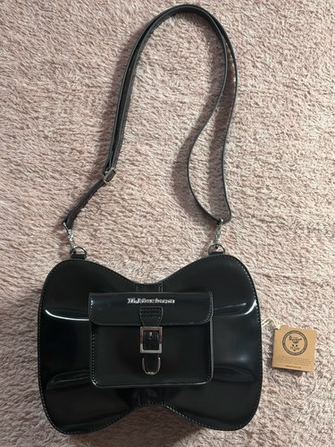 Martens black vegan leather - dr,