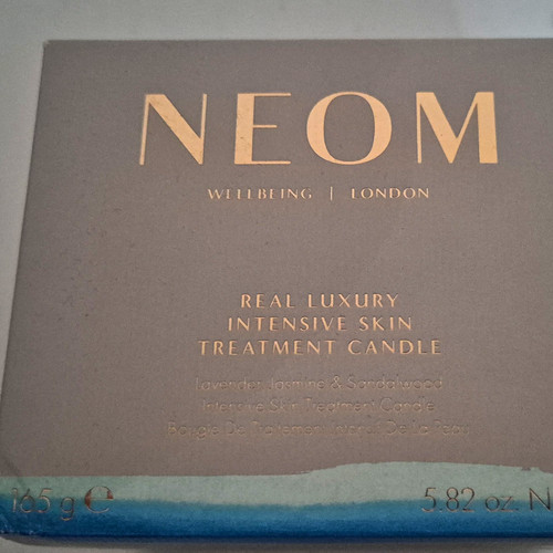 Neom real luxury - real,