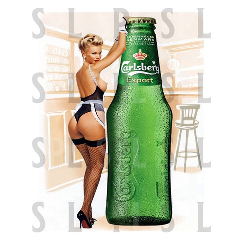 Carlsberg bottle pin - bottle,