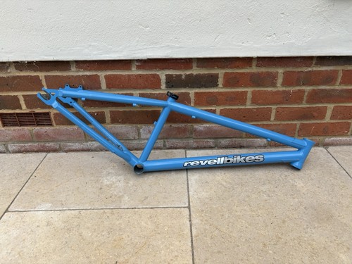 Revell bikes 300s 24 - -,
