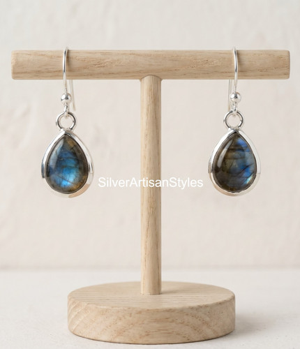 Natural labradorite gemstone - natural,