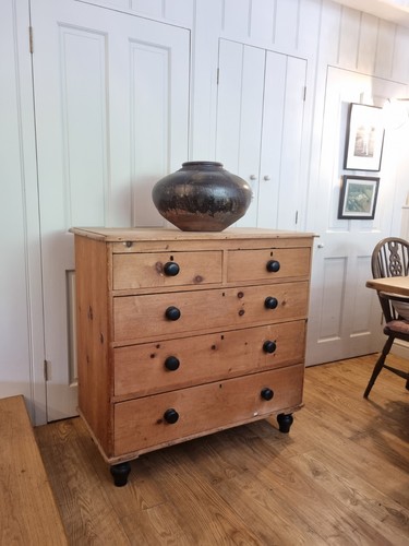 Large victorian pine - large,