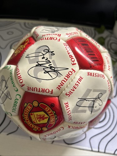 Manchester united signed - manchester,