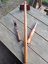 Small Garden Hand Tool Collection, Consisting of Draw Hoe, Grubber and Dibber.