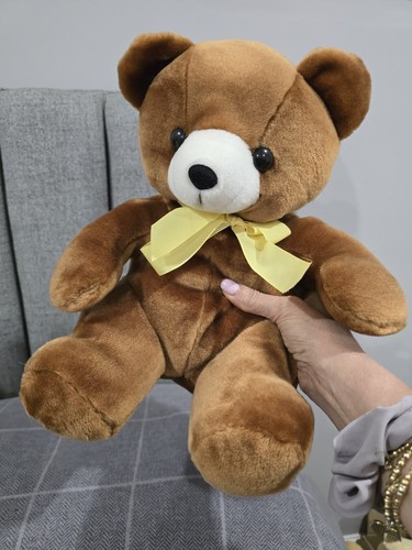 Vintage style brown teddy bear - style,