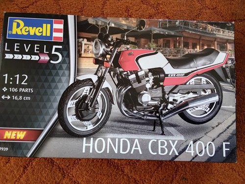 Motorcycle model kit - 1/12,