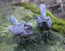 Garden Ornament Stone Wren Bird Pair Home  indoor outdoor Christmas Gift