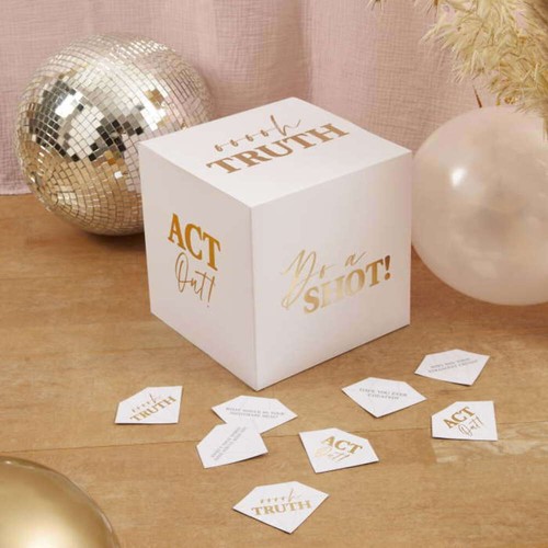 Giant dice hen party - dice,