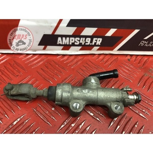 Rear brake master - , cylinder